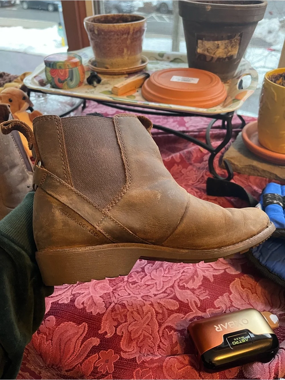 Teva women’s size 7.5 Leather Mid Ellery Pull On, Bison,waterproof
